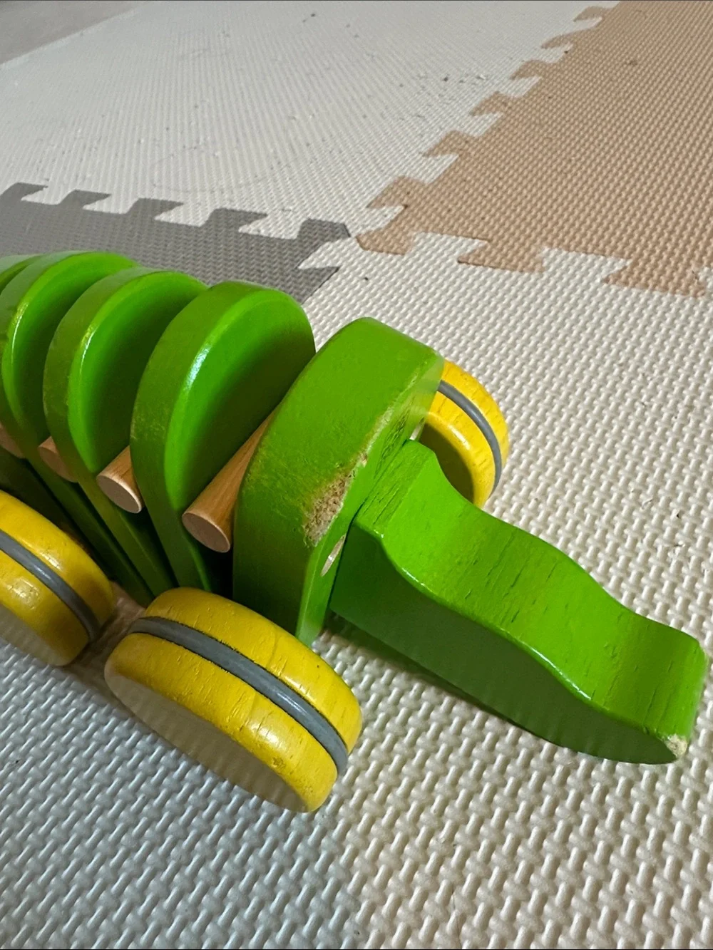 Green Pull-Along Wooden Crocodile Toy